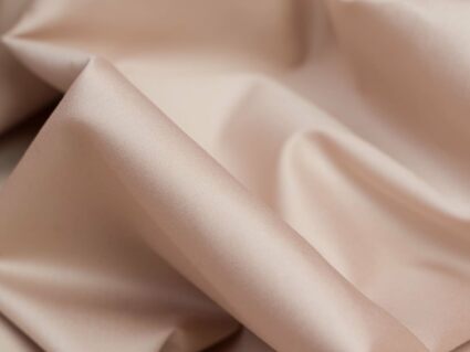 Простыня German Grass Noble Traditions Glace Beige Grass на резинке 463